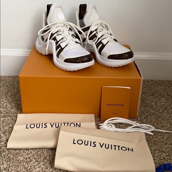 Louis Vuitton Sneaker